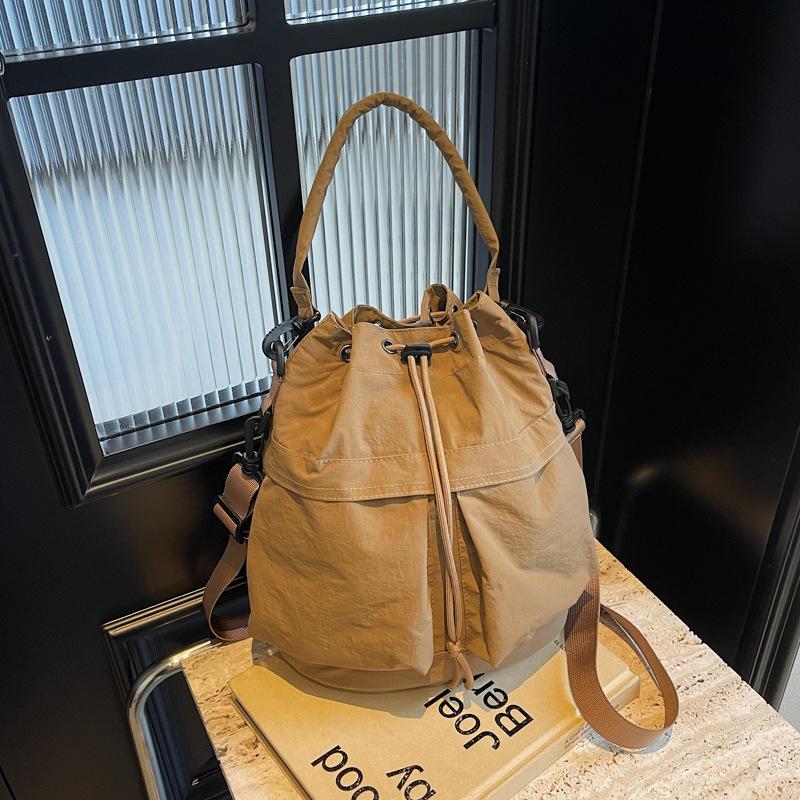 Slack bag women's new versatile shoulder messenger bag popular portable bucket bag backpack