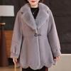 Luxurious Winter Faux Fur Coat for Women Thick Warm Outerwears Elegant Middle-aged Woman Fur Jacket