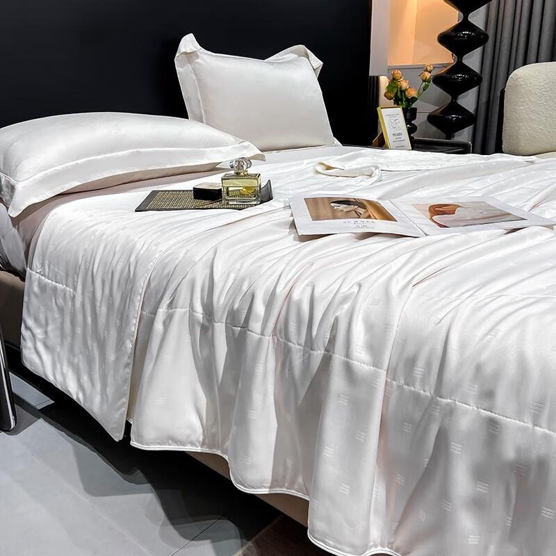 FIRS Tencel Jacquard Summer Quilt