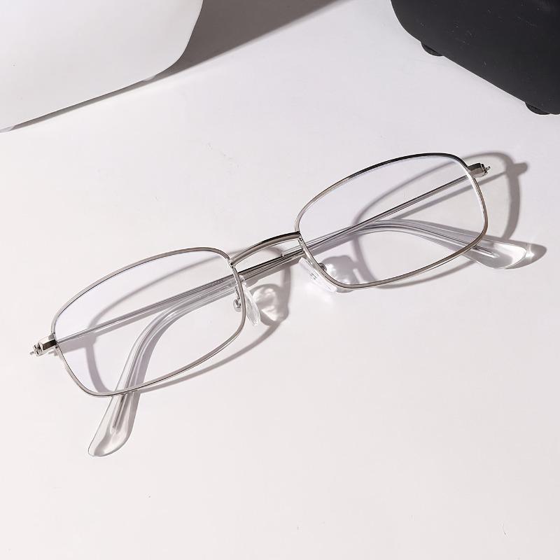 

Transparent Eyeglasses Women Blue Light Blocking Glasses Retro Eyewear UV400 Silver Computer Glasses