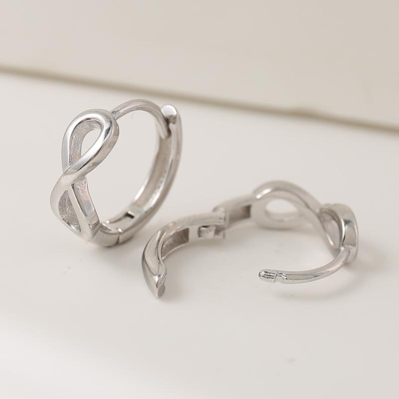 

Мини-серьги для женщин с бантиками и серьги с универсальным нишевым дизайном