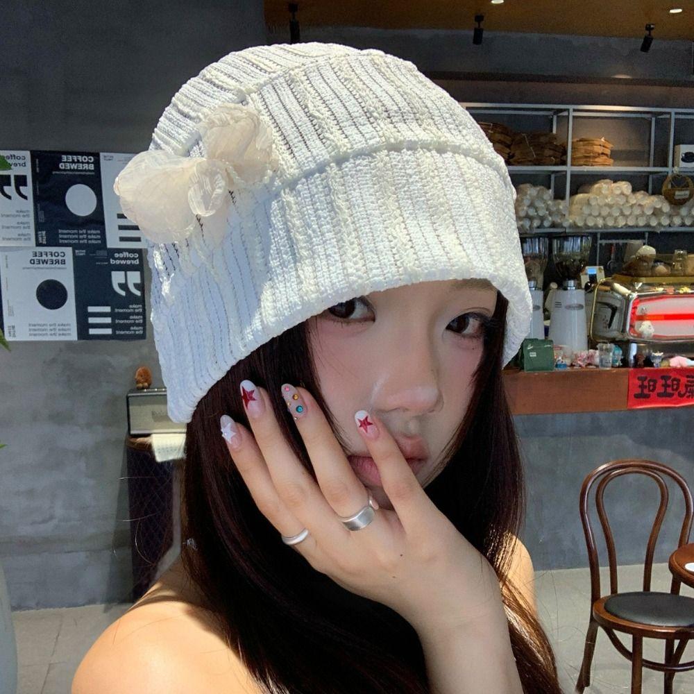 Sweet Beanies Hat Breathable Knitted Hat Retro Flower Pullover Hat  Outdoor