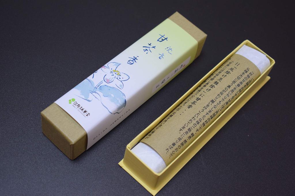 Awaji Umekundo Agarwood Sweet Tea Incense Sticks, 16g, Agarwood (Jinkou) Incense Sticks, Pleasant Fragrance, #36 (18g)