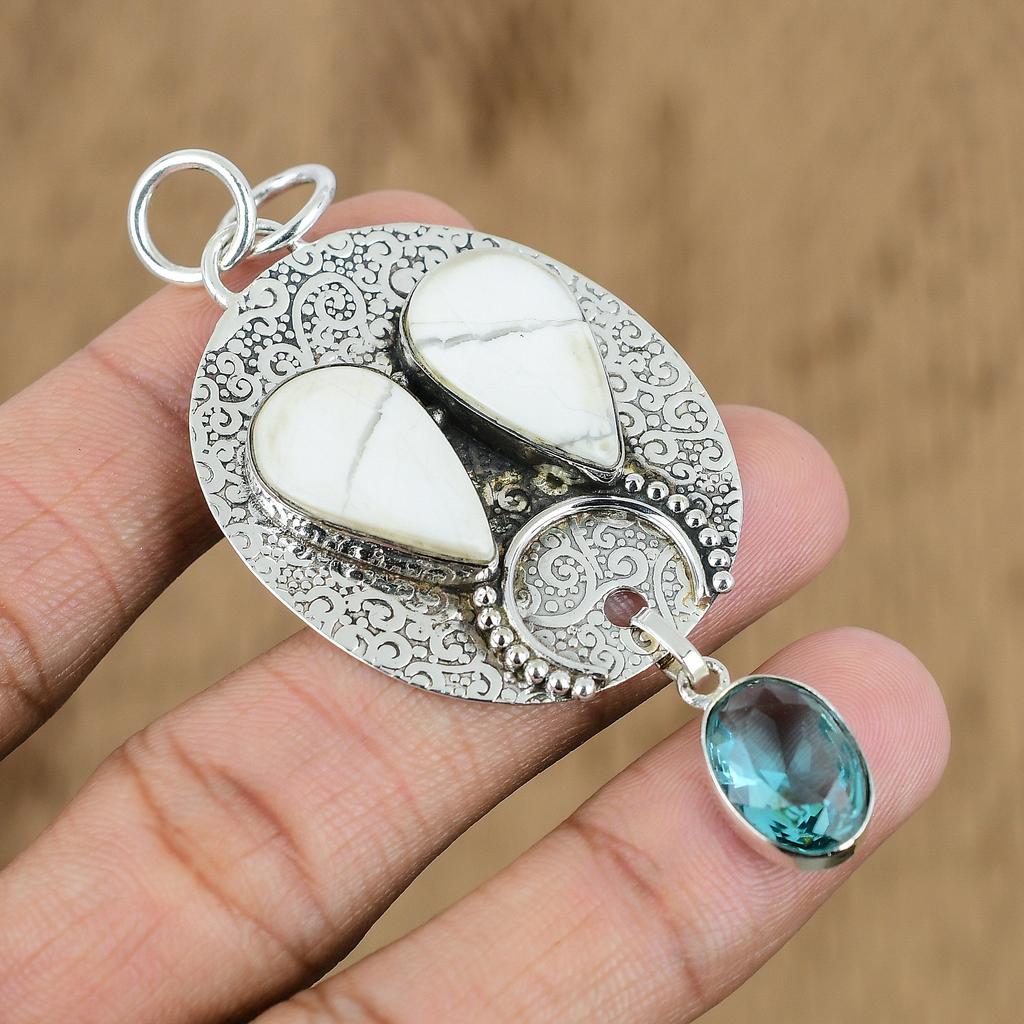 St Patrick Day Deal 925 Silver Natural Howlite Swiss Blue Topaz Pendant Jewelry