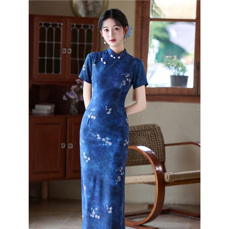Blue tie-dye short-sleeved cheongsam women's daily slim-fitting and thin high-end temperament elegant medium and long retro style dress