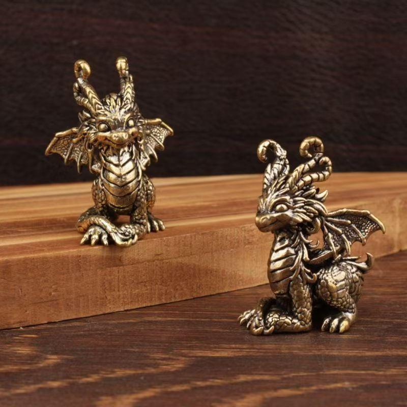 Vintage Metal Dragon Figurine Fantasy Desktop Ornament Mini Statue Antique Garden Bonsai Decoration Home Decor Collectible Gifts