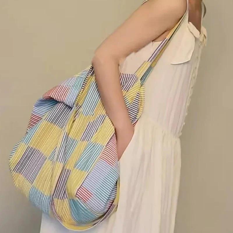 Retro National Style Embroidery Large Capacity Floral Canvas Shoulder Crossbody Bag with Double Straps Multi-Purpose Bag