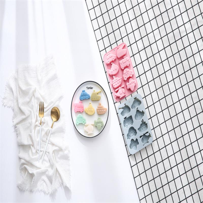 8 Cavity Transportation Theme Silicone Molds Car Airplane Ship Shaped Candy Mold Candy Chocolate Baking Accessories