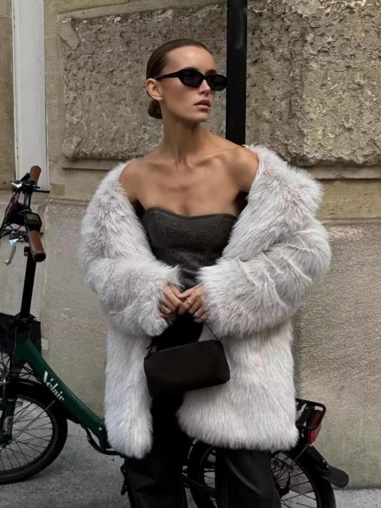 2023 Autumn/Winter Women's Faux Fur Mid-Length Warm Coat D69084