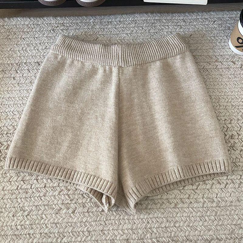 

Korean Style Cable Knit Wool Shorts - Autumn 2025 Casual Loose Slimming Wide Leg S (80-90 cm)