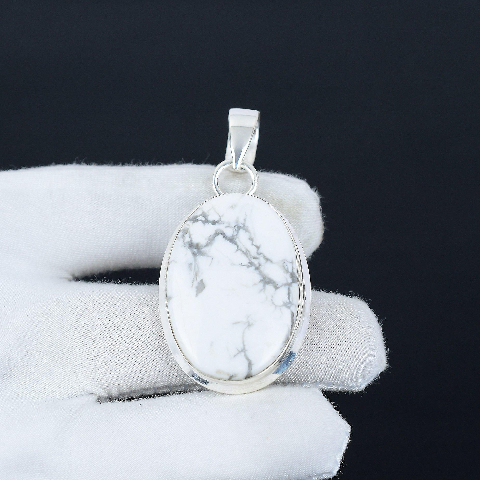 Подвеска из драгоценного камня Хаулит — фото 2