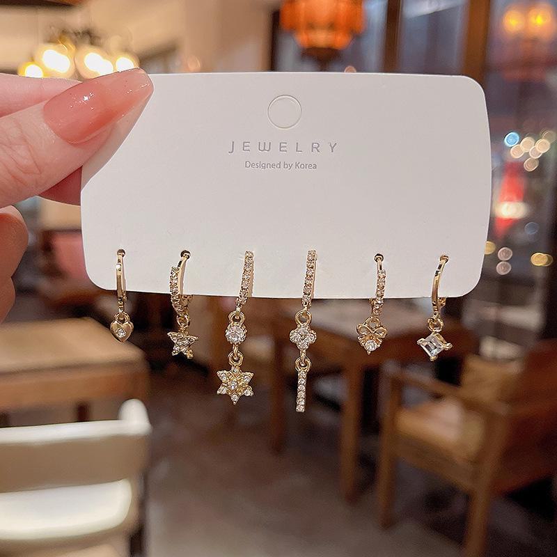 "Korean Style Pearl Ear Piercing Set: Small, Versatile Earrings for Students - Elegant and Simple High-End Jewelry"