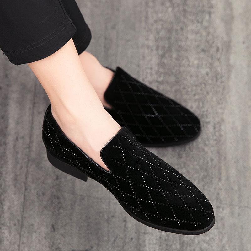

Men s shoes summer one-pedal lazy loafers men s Korean version trendy handsome small leather shoes leather shoes 37 чёрный