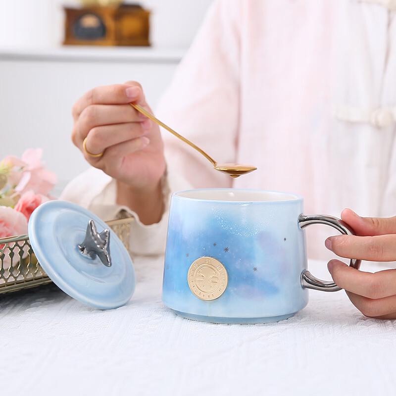 Handun Kreative Keramiktasse mit Rührlöffel