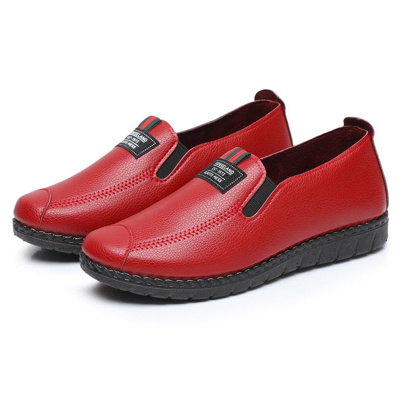 Casual Women's Waterproof Slip-on Loafers - Stylish Soft Sole Leather Shoes for Mom and Middle-Aged Women