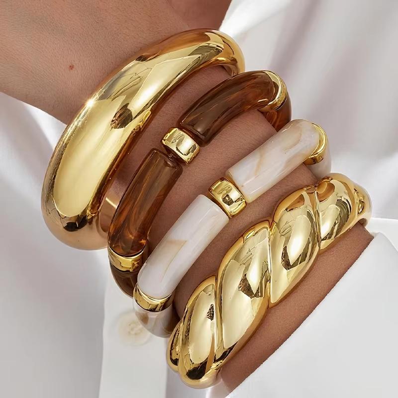 4pcs Vintage Stackable Resin Acrylic Bracelets for Women Bohemian Chunky Round Tube Beaded Elastic Bangle Bracelet Jewelry Gifts