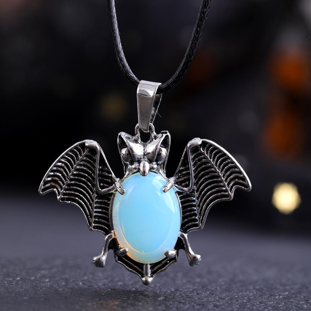 Halloween Crystal Stone Bat Vintage Pendant For Women Necklace Natural Amethyst Rose Quartz Lapis Lazuli Pendant Jewelry Making