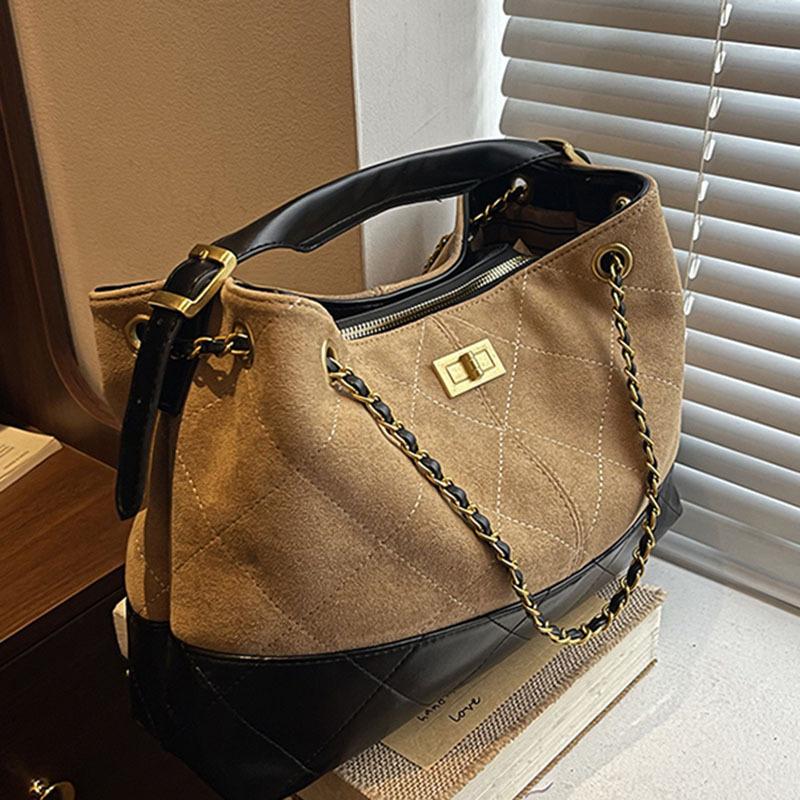 

Rhombus chain bag women s large-capacity new autumn and winter retro matte messenger bag commuter хаки