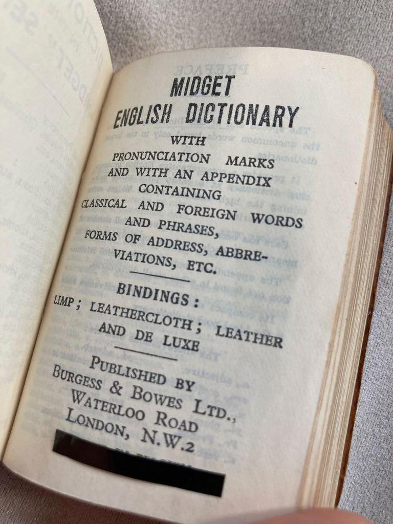 [USED] Vintage English Dictionary