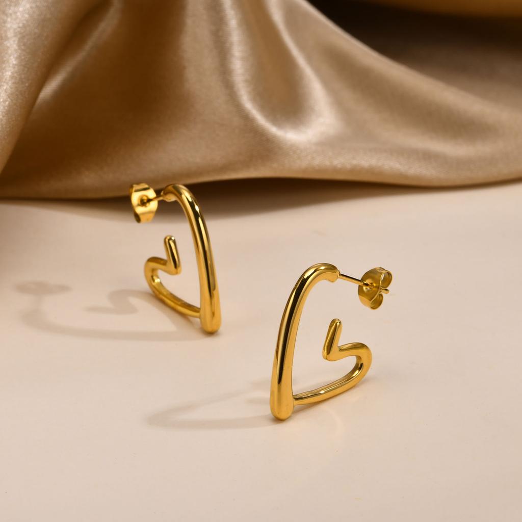 Chic Heart Earring, Stainless Steel Hoop Earring for Women Girls Hypoallergenic Jewelry
