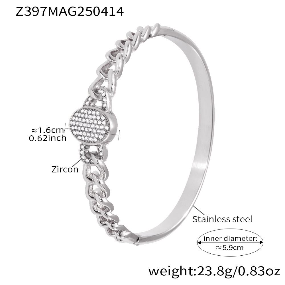 Qiong Yao Gold Plated Stainless Steel Zirconia Bracelet – Light Luxury Hollow Design