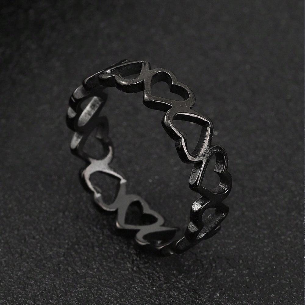 Bague en Titane avec Design de Cœur Creux en Acier Inoxydable