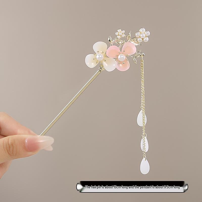 Vintage Chinese Style Hairpin for Updos - Elegant Retro Hair Stick with Tassel for Qipao