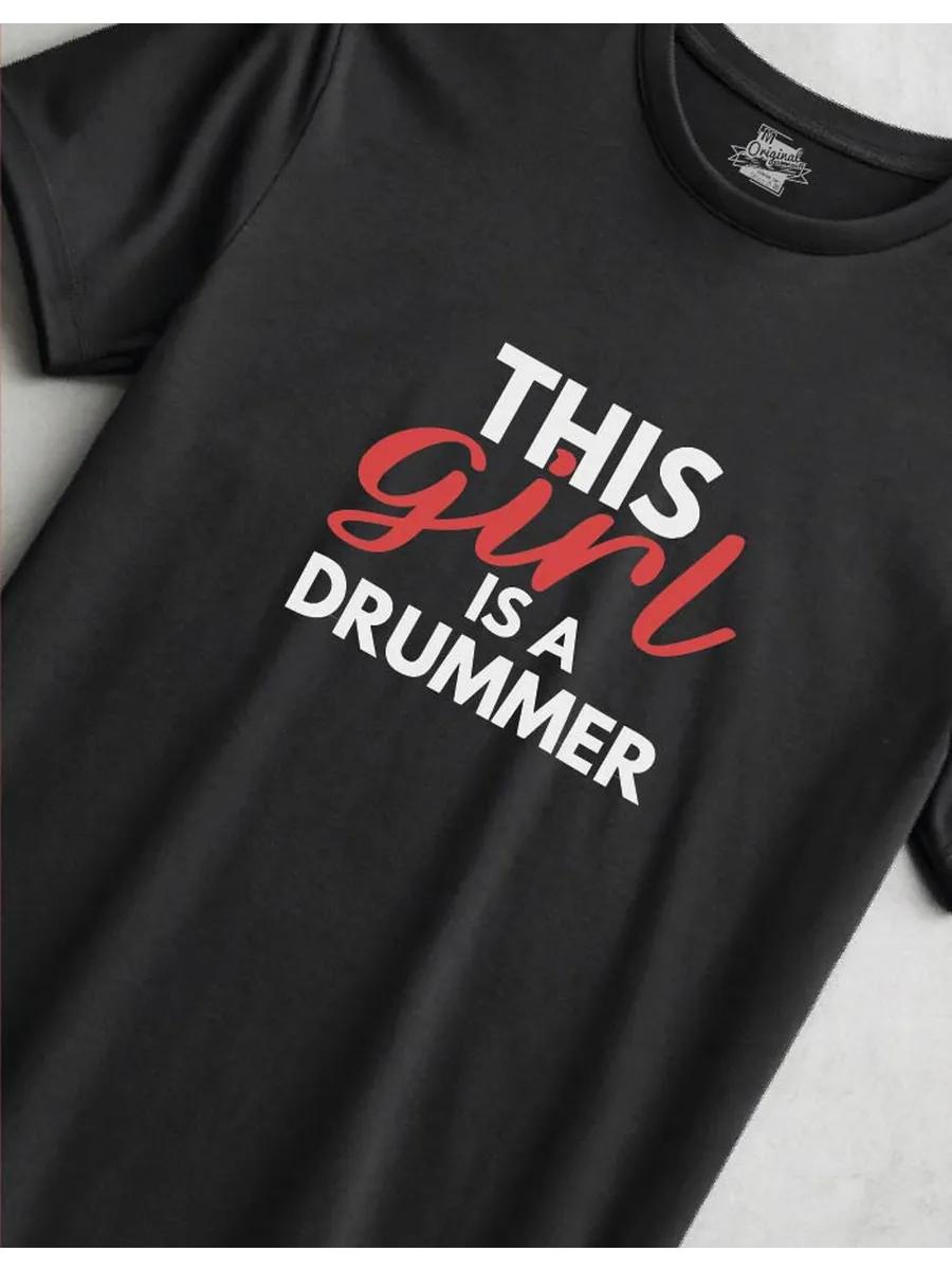 

Футболка с принтом поцелуев M