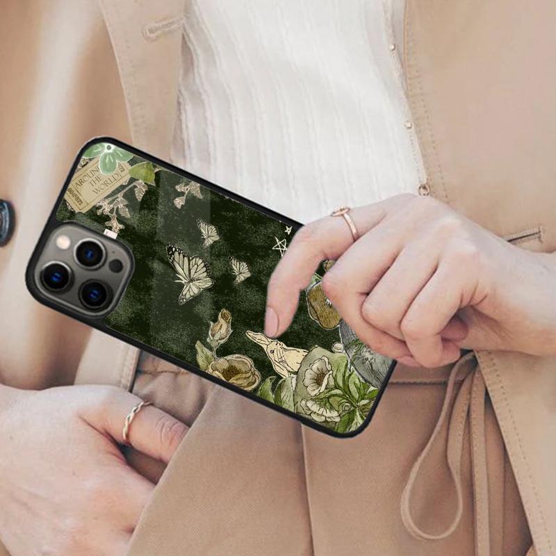 Cottagecore Aesthetic Collage Frog Magnetic Phone Case For APPLE iPhone 17 Air 16 14 13 12 Pro Max 15 Plus MagSafe Cover