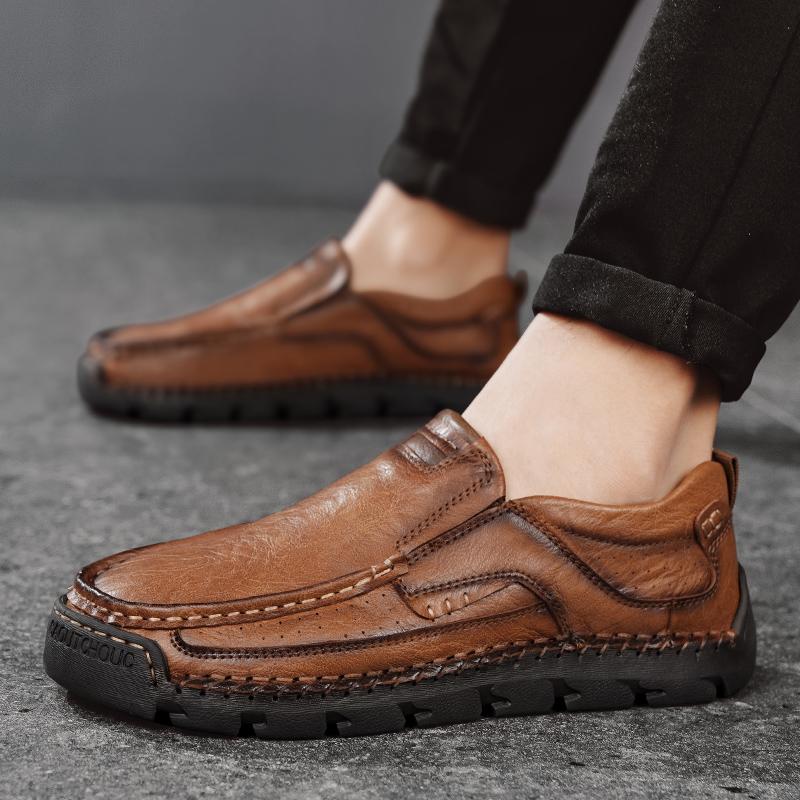 Fashion New High Quality Male Slip On Flats Non-Slip Outdoor Walking Shoes Trainers Leather Men Loafers Soft Cowhide Mens Casual Shoes