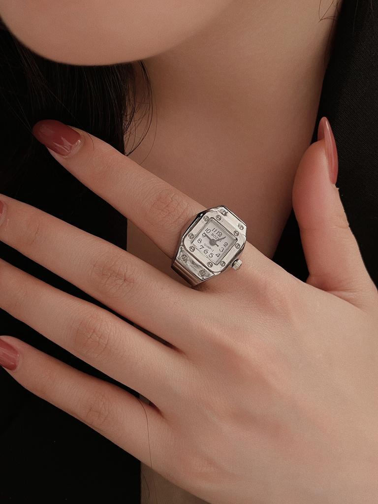 Mini Vintage Anello Orologio Rotondo Creativo Quarzo Orologi Moda Coppia Orologi Accessori