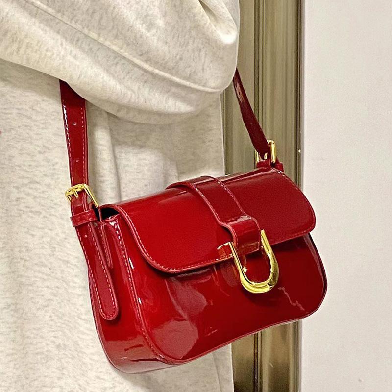 Retro Premium Texture Patent Leather Glossy Horseshoe Buckle Fashion Underarm Bag Burgundy Premium Black Shoulder Messenger Bag
