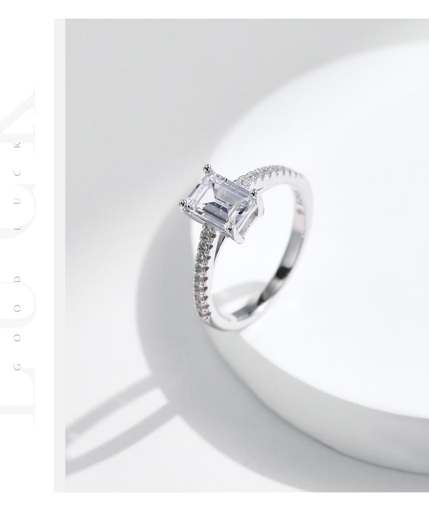 MODIAN S925 Sterling Silver Emerald-Cut Diamond Proposal Ring for Women
