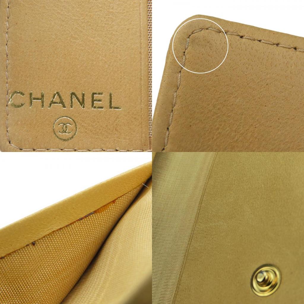 USED CHANEL Key holder  six hooks Caviarskin beige 8th