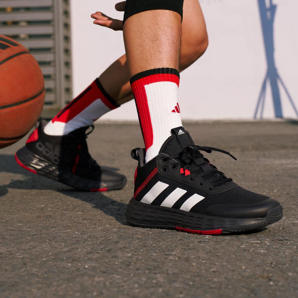 adidas Ownthegame Основной черный Облачно-белый Карбон 42