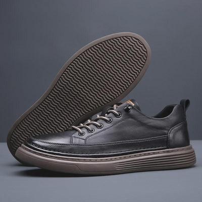 Baskets Versatiles en Cuir Véritable pour Homme - Chaussures de Sport Décontractées Respirantes en Blanc Tendance pour le Printemps 2024
