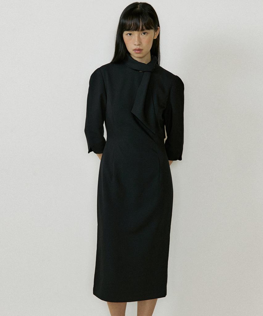 Lucirju Muffler One-Piece (Black)