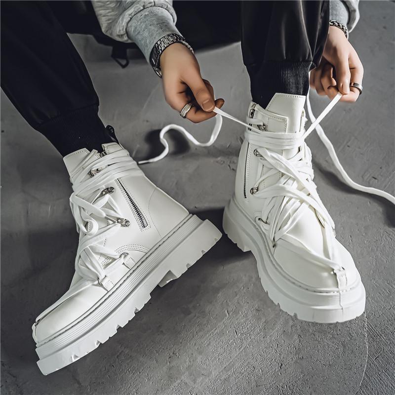 Streetwear Men's Black Motorcycle Boots Fashion Crazy Strap Short Barrel Boots Men Designer Platform Shoes Leather Botas Hombre