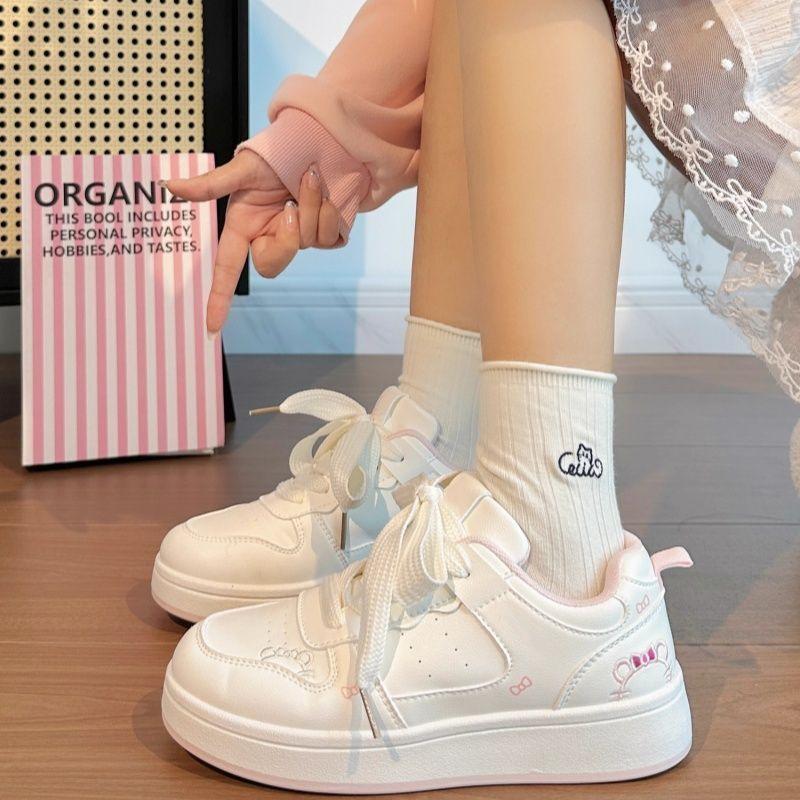 

Милый котенок маленькие белые туфли женские 2025 новые весенне-осенние корейская версия туфли-хлеб студенческие повседневные универсальные кеды женские 40