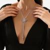 Silver Hollow Flower Pull-Out Necklace: Versatile, High-End, Fashionable Clavicle Chain for Women