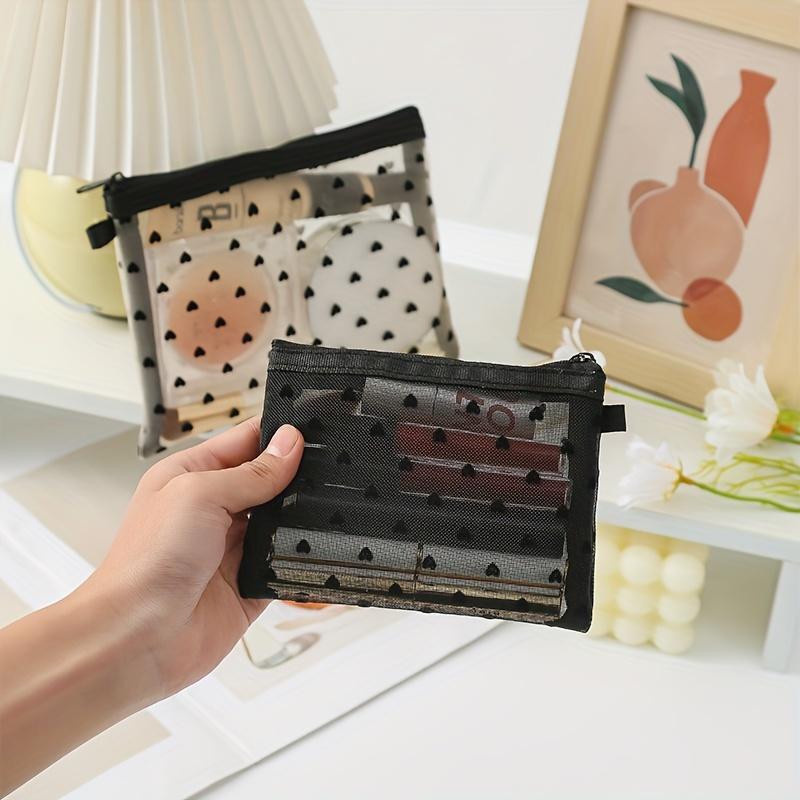 Casual Chic Heart Print Cosmetic Bag - Black & White Geometric Chevron Pattern, Durable Fabric Multi-Use Organizer for Makeup, Travel Essentials