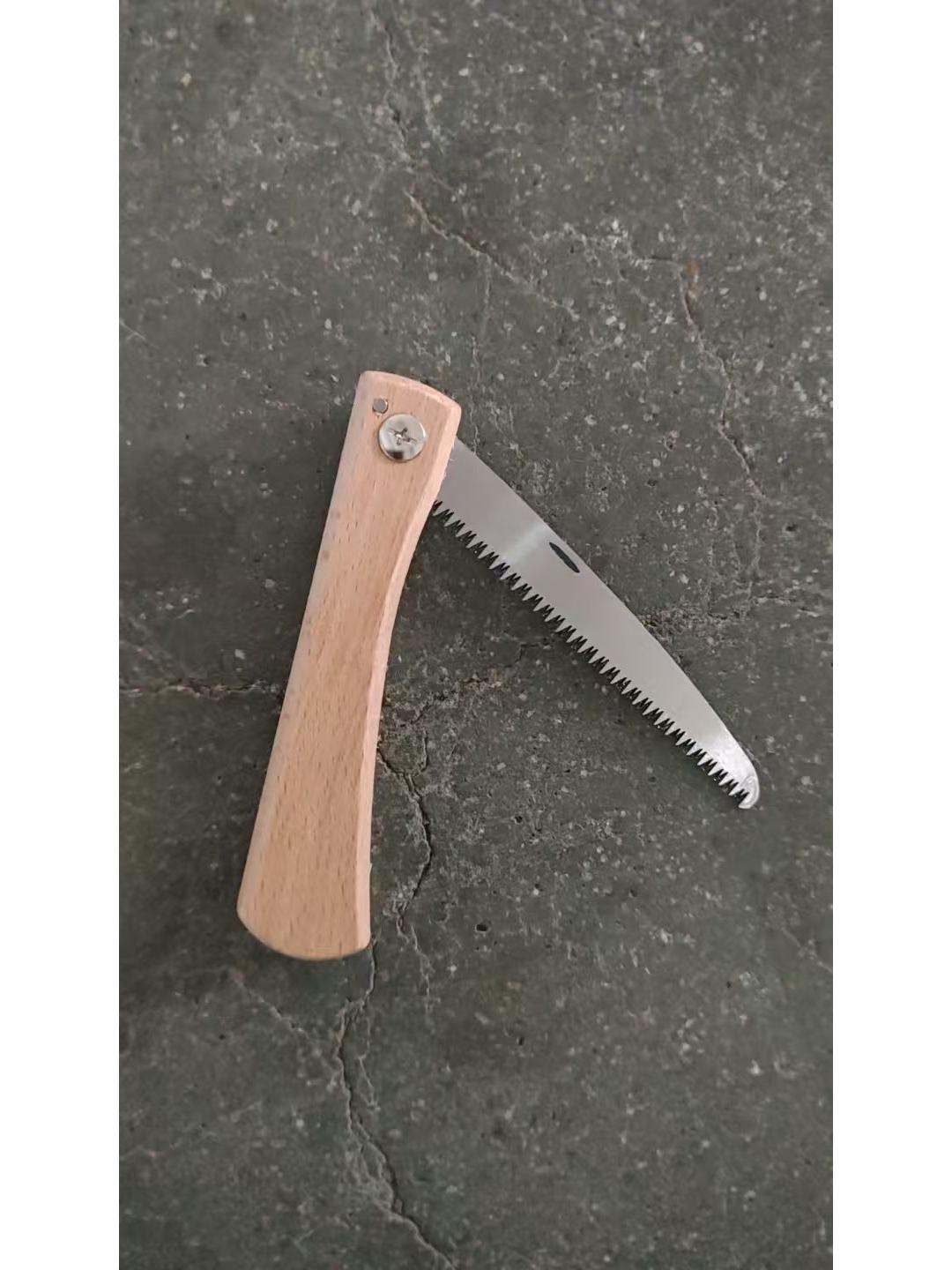 

Compact Wooden Handle Folding Hand Saw - Portable, Fine-Toothed, Ideal for Outdoor Wood Cutting.