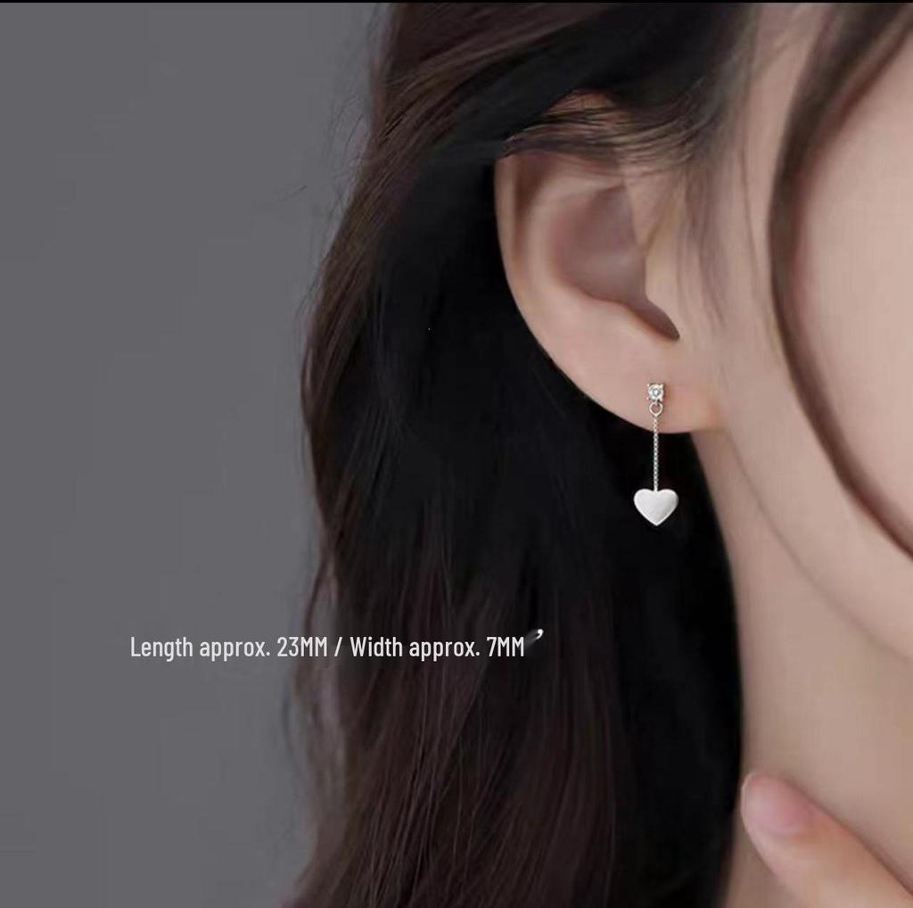 925 Sterling Silver Heart-Shaped Luxury Stud Earrings: Trendy 2023 Spring Design for Women