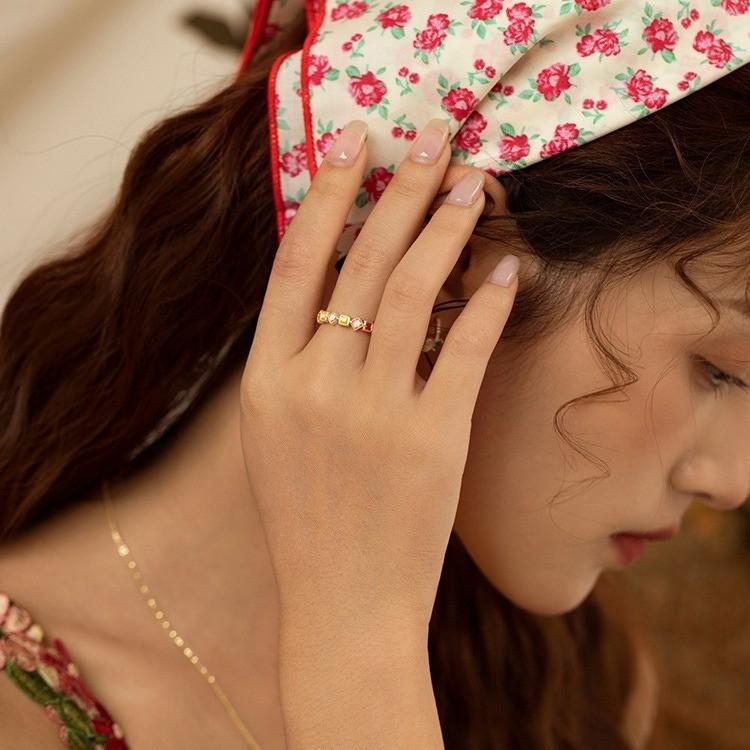 Chic Fashionable Copper Ring With Colorful Rhinestones For Women Unique Adjustable Design