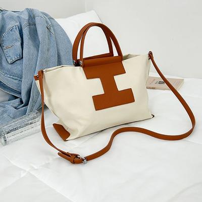 Fashionable Contrasting Color Spliced Handbag Large Capacity Leisure I-shaped Bag Trendy and Versatile for Commuting  Cross-body