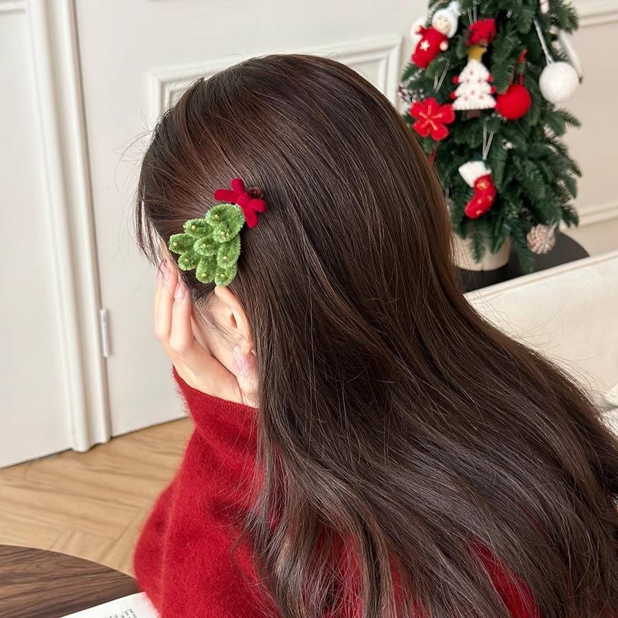 Plush Christmas Tree Hair Clip - Festive Side Bangs Accessory