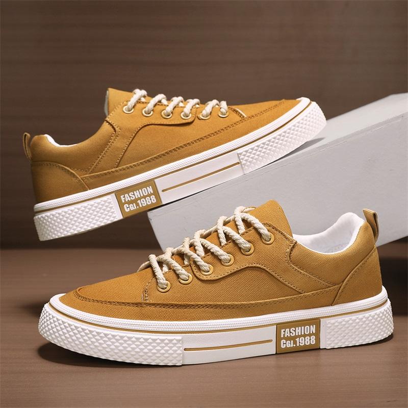 New Men's Classic Four Seasons Fashion Low Top Canvas Skateboarding Shoes Comfortable Soft Sole Sneakers