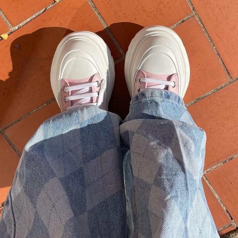 

McQuinda canvas dad shoes women s platform heightening muffin shoes couple casual sports white shoes 2025 spring 40