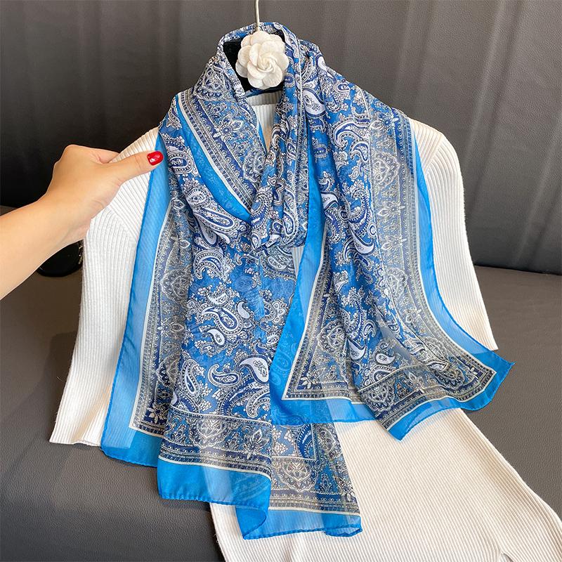 Motetrykt blomster chiffon hijab skjerf kvinner pareo dame bandanas badehåndklær sommer muslimsk slør wrap kvinne foulard