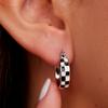 1 Pair of Women's  Hoop Earrings Enamel Checkered Circle Design Versatile for Daily Wear & Parties, Casual Jewelry